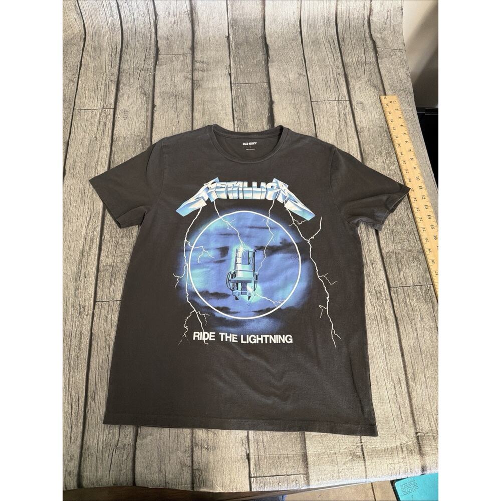 Mens Old Navy Metallica Ride The Lightning SS Tshirt Medium Charcoal Grey Cotton